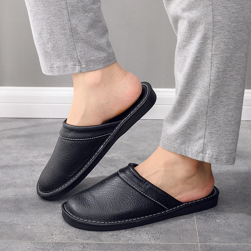 Mode Schwarz Männlichen Hausschuhe Männer Leder Hause Schuhe Herren Herbst Winter Schlafzimmer Hausschuhe Paar Innen Frauen Rutschen Plus Größe