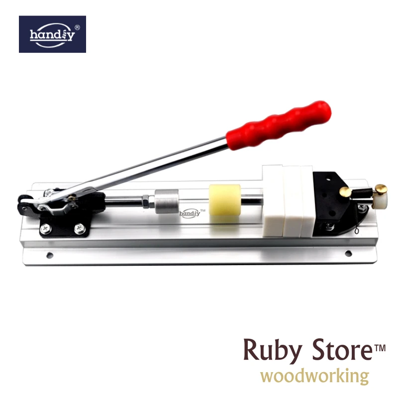 Stiftpresse Dreherpresse für die Verbindungsstifte Image