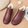Heißer Verkauf Weichem Leder Frauen Schuh Winter Weichen Sohlen Mittleren alters Ältere Ankle Boot Mama Baumwolle Plüsch Frauen Boot Leder booties