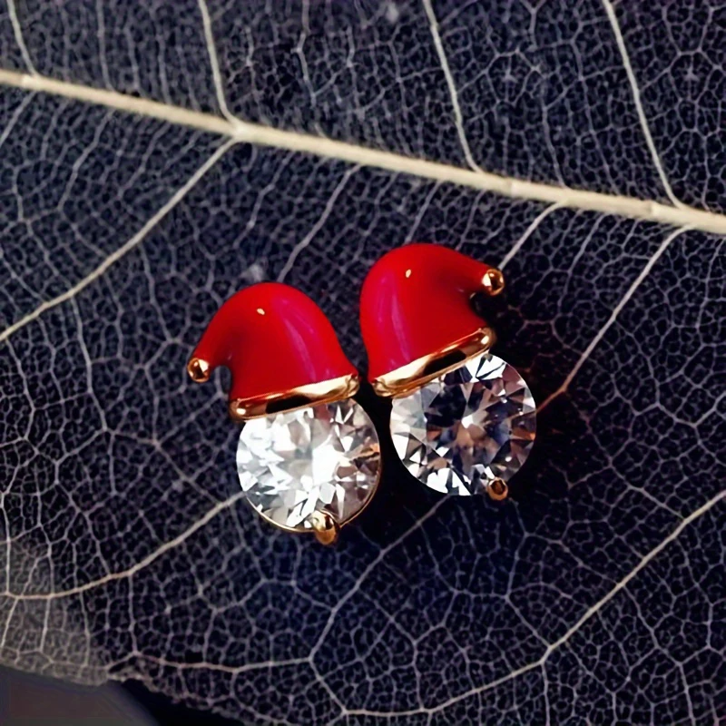 Huitan Happy Christmas Ohr stecker für Frauen heiße kleine rote Reit haube Ohrringe mit glänzenden cz zierlichen Accessoire trend igen Schmuck Image