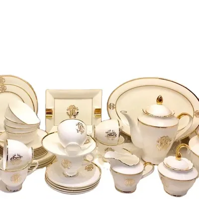 New Luxury Gift Set New Design 61pcs Ceramic Dinner Ware Fine Bone China Dinnerware Set for 6