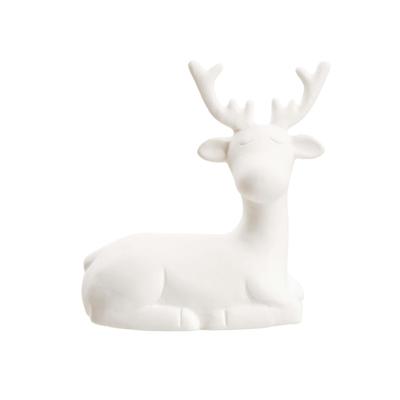 BUTLERS - WHITE CHRISTMAS Deko Hirsch liegend B 6 x T 10cm Dekoration 1 ct