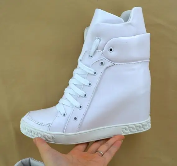 Weiße echte Leder Frauen schnüren Stiefeletten High Top Plattform Keil Motorrad Stiefel Winters chuhe Outdoor Freizeit schuhe Frauen