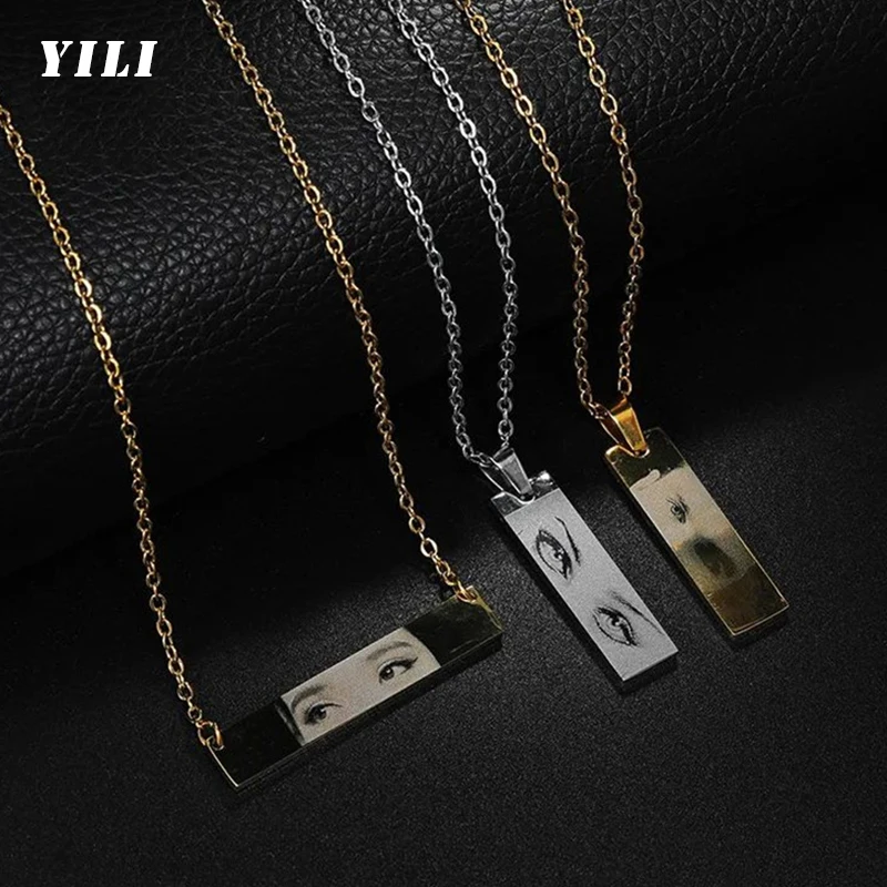 Personalisierte Augen-Foto-Halskette aus Edelstahl, Gravierte Augen-Halsketten, Individuelle Bild-Namen-Halskette für Frauen und Kinder Image