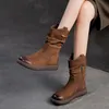Gktinoo 2024 Herbst Winter neue Retro hand gefertigte flache Stiefel mit mittlerer Wade Echt leder runde Zehen Ritters tiefel weiche Damenschuhe