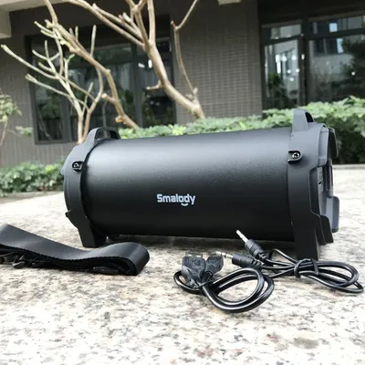 USB Rechargeable Large Outdoor Speaker Boombox 5H Playtime BT Boombox Speaker with 3.5mm AUX Input