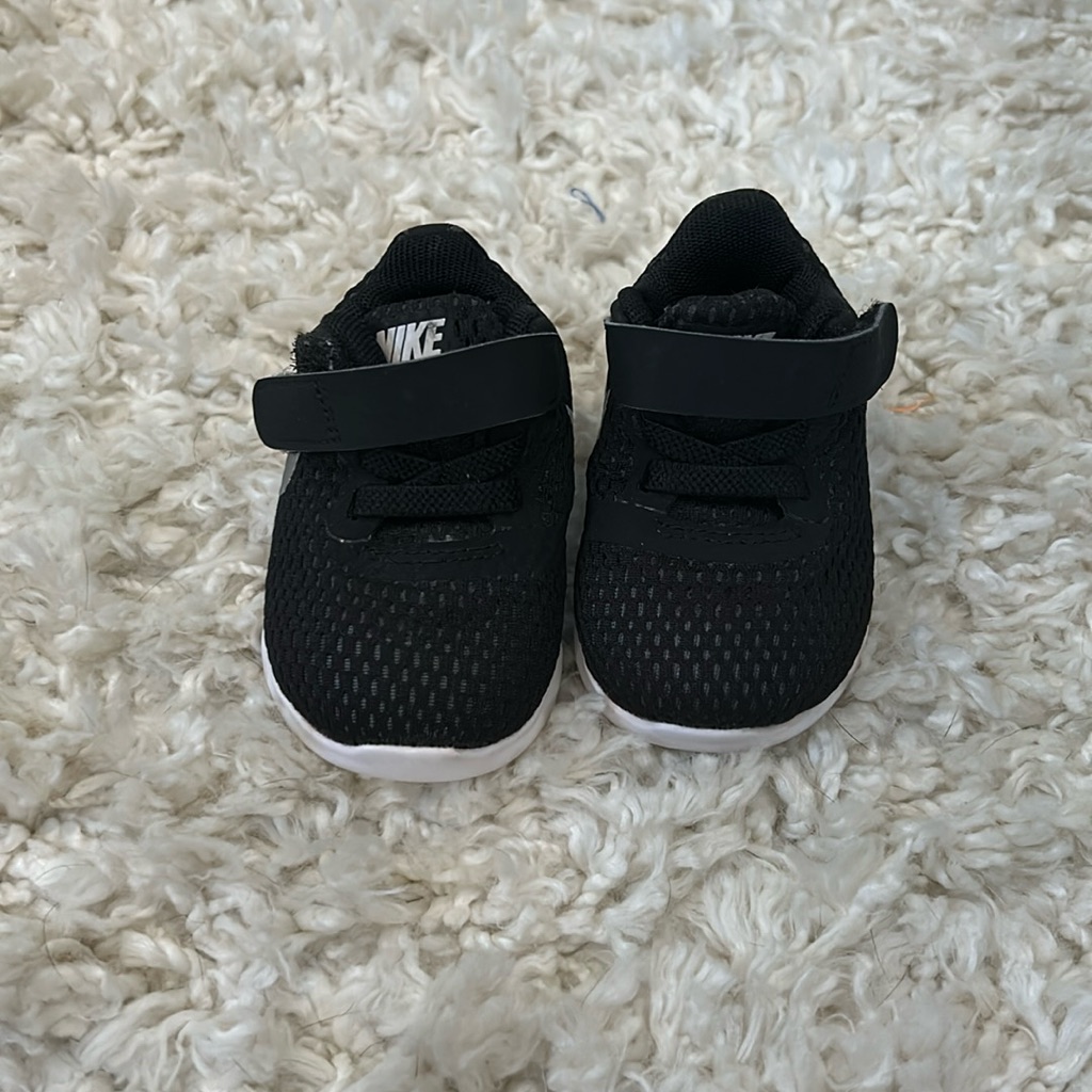Nike Shoes | Infant Nike Sneakers | Color: Black/White | Size: 2bb