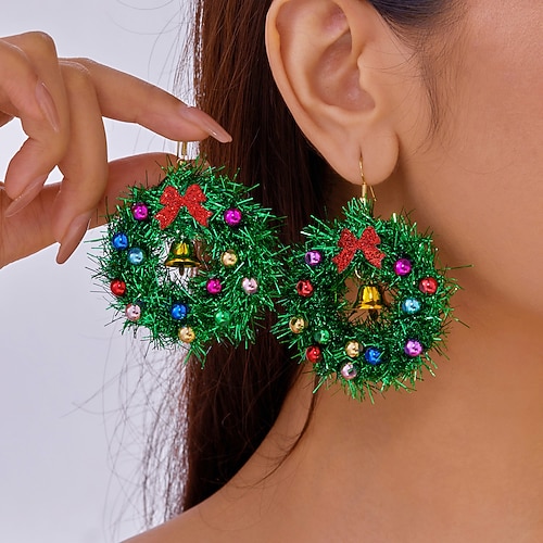 Weihnachtskranz-Ohrhänger mit roter Schleife und goldenem Glöckchen-Anhänger – festlicher Weihnachtsschmuck für Damen Image