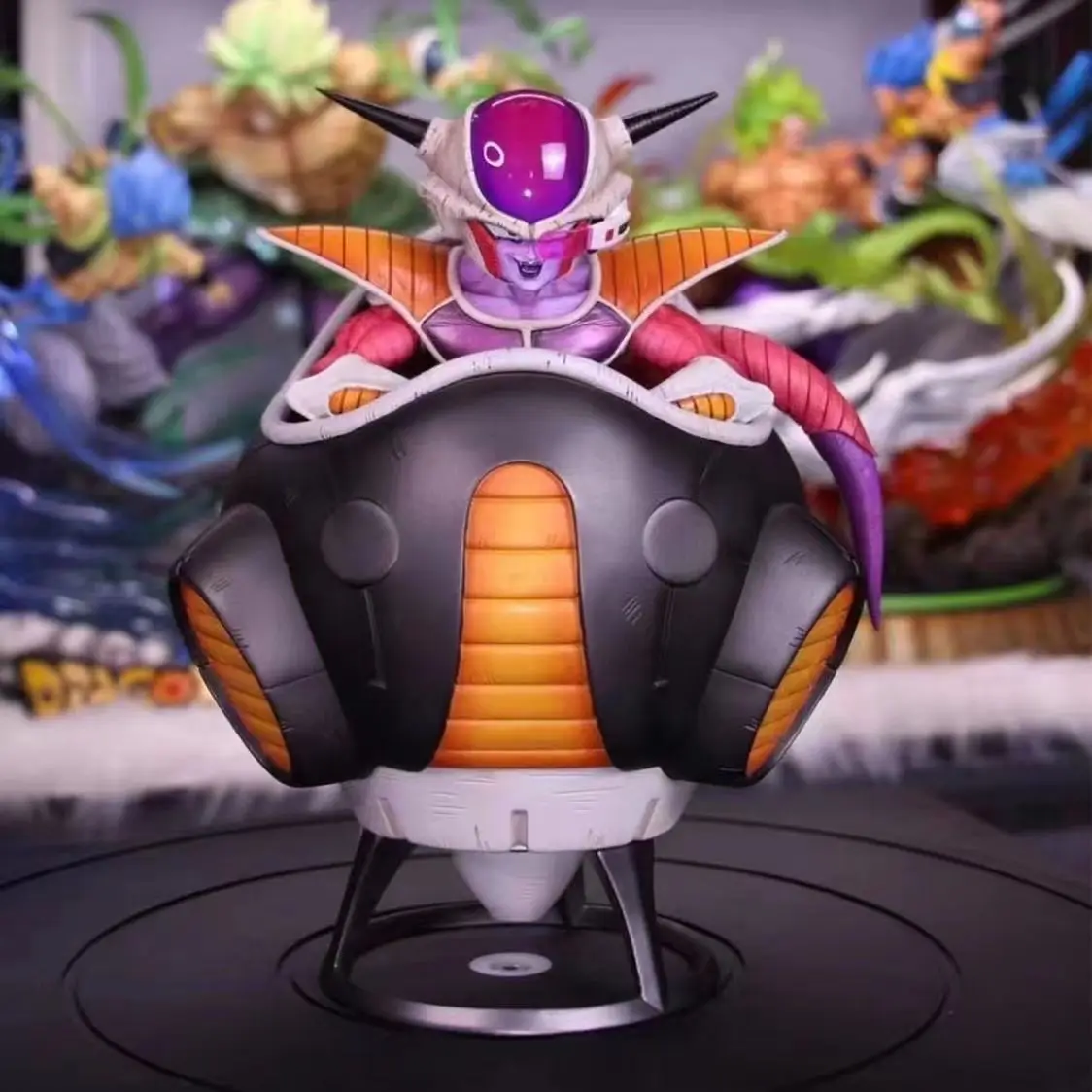 27CM Dragon Ball Anime Figure Gk Figure Zarbon Frieza Dodoria Q Figurine Pvc Statue Model Doll giocattoli da collezione per la decorazione della stanza