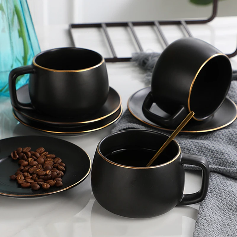 Tazze da caffè moderne Tazza Tazze nere opache Tazza in ceramica Tazza da caffè e piattino Tazze Tazze da caffè Tazza Kawaii Tazza carina Tazze fredde