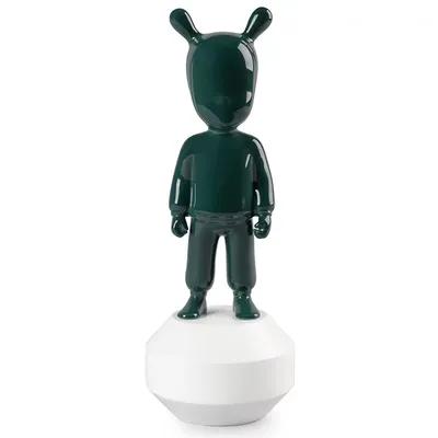 Lladro The Guest Little Figurine
