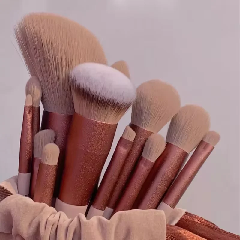 13 pezzi Set di pennelli per trucco colorato Fondotinta per ombretto Pennelli per trucco da donna Ombretto Blush Beauty Kit di strumenti per trucco morbido