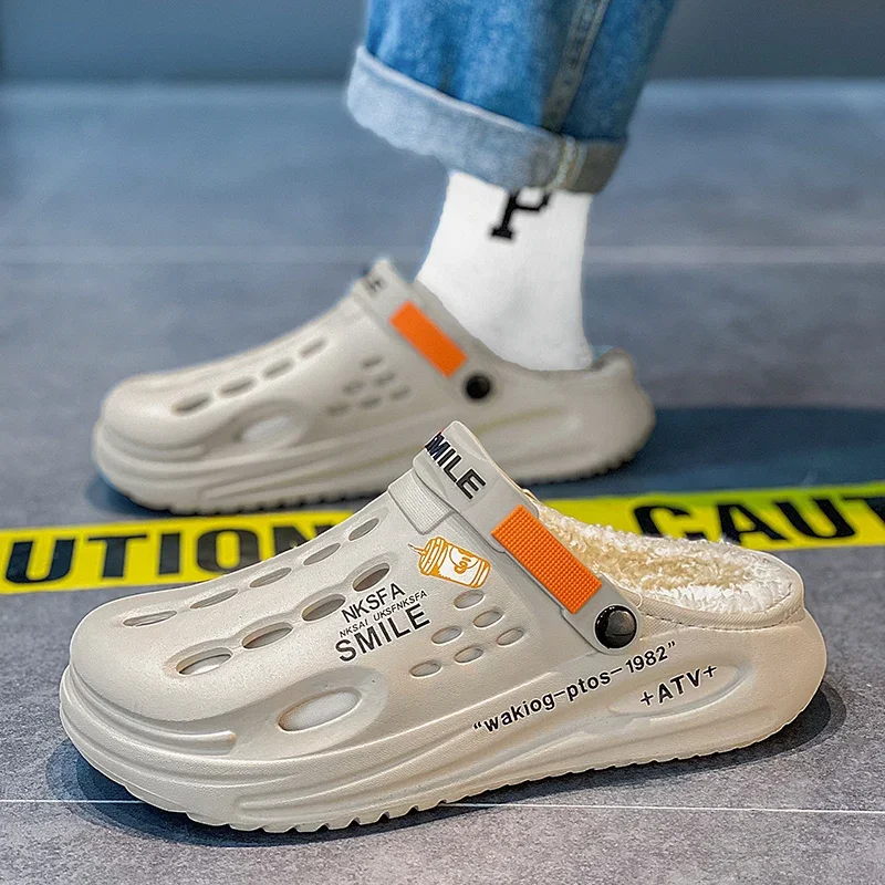 Winter Männer Hausschuhe Warme Pelzigen Garten Schuhe Weiche Indoor Hause Baumwolle Schuh EVA Plüsch Rutschen Casual Outdoor Bequeme Pelz Clogs