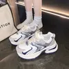 2024 Frühling dicke Sohle erhöhte Sportschuhe Damen Retro Papa Schuhe atmungsaktive Freizeit schuhe