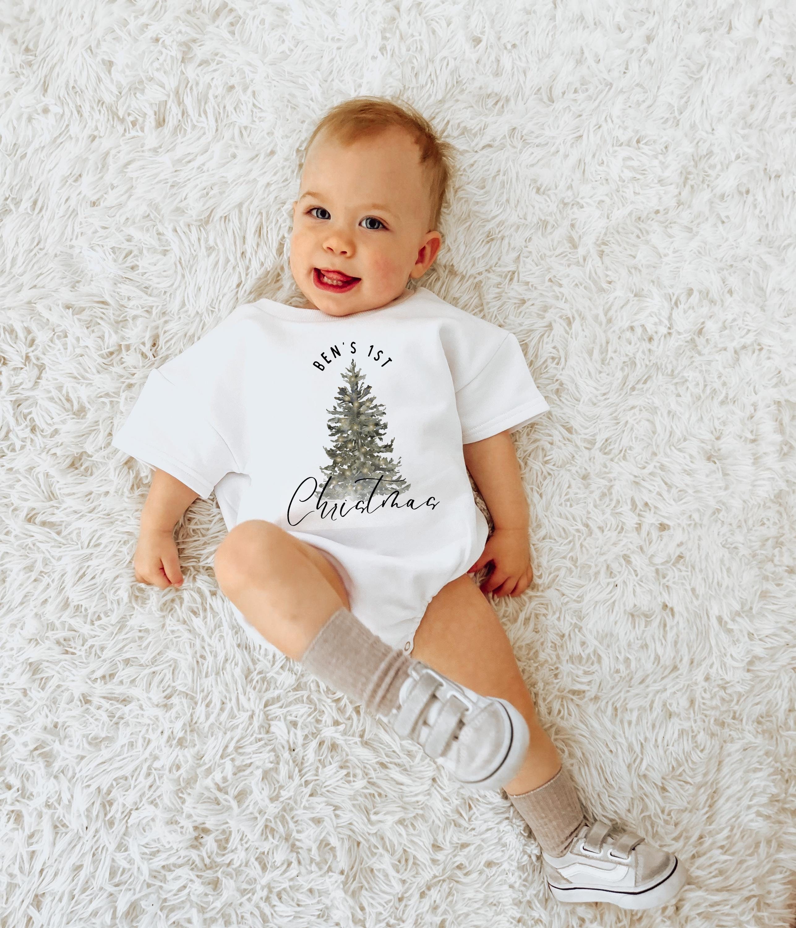 Primo Natale, Vestito di Natale per neonati, Tutina di Natale, Vestito di Natale neutro per neonati, Tutina per albero di Natale, Maglietta di Natale,