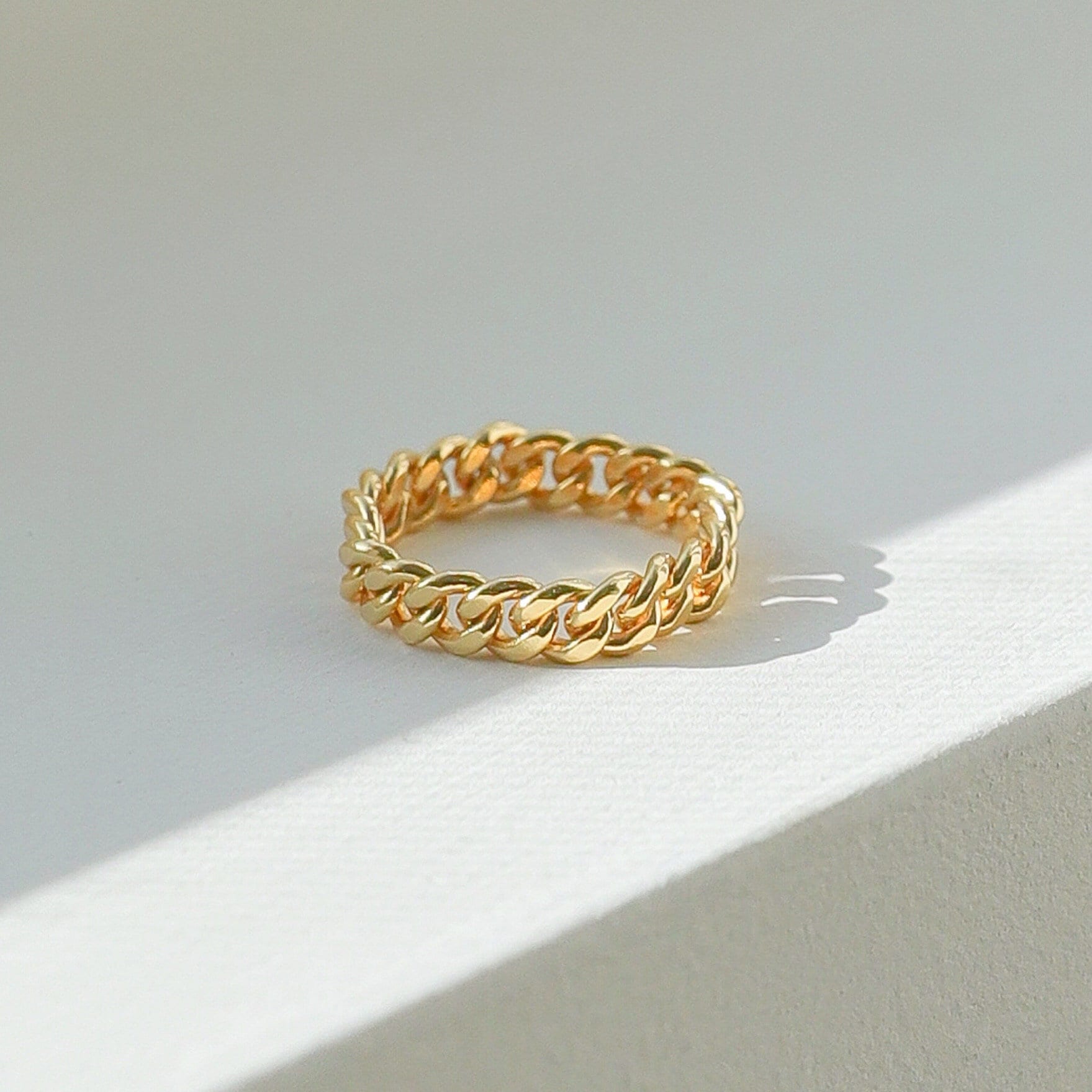 Anello a catena in oro 18 carati, anello impilabile in oro, anello a catena spessa, anello a catena a maglia barbazzale, anello di tendenza, anello de