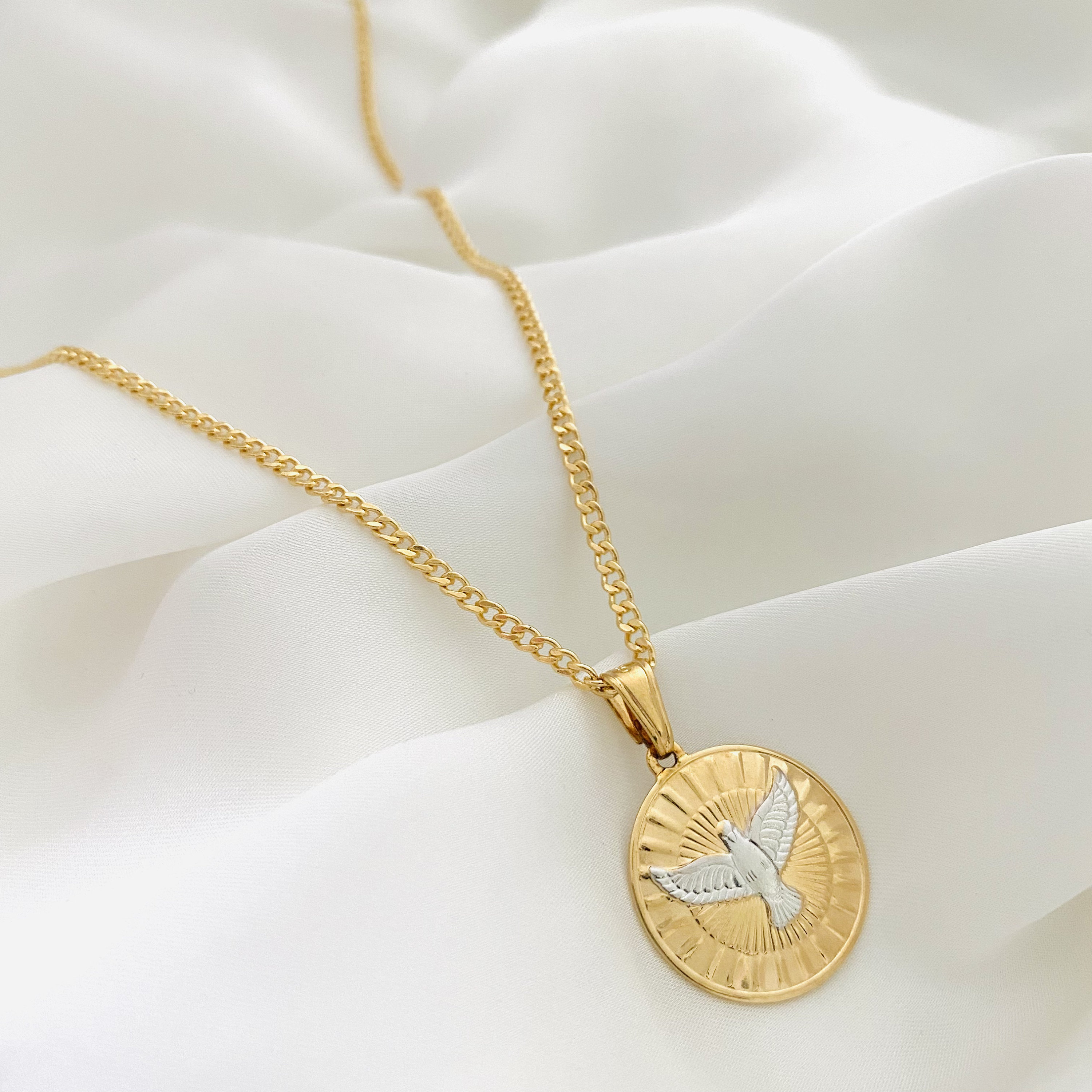 Collana di monete Colomba, Collana dello Spirito Santo riempita in oro 18 carati, Collana di fascino di uccello volante, Collana di fascino di colomba