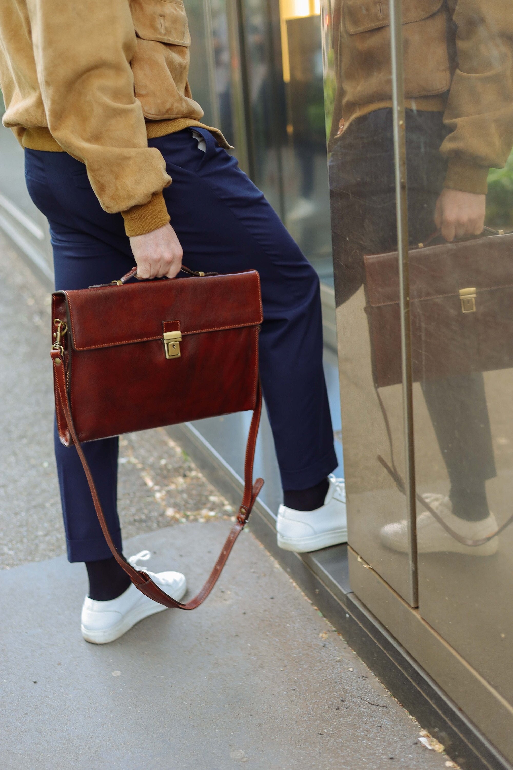 CONSEGNA IN 48 ORE, Borsa portadocumenti in pelle marrone: Borsa per laptop in pelle italiana, realizzata a mano in Toscana