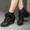 stivali da ballo stringati da donna in bianco e nero con pannelli in rete floreale, scarpe da ballo traspiranti per balli latini e da sala