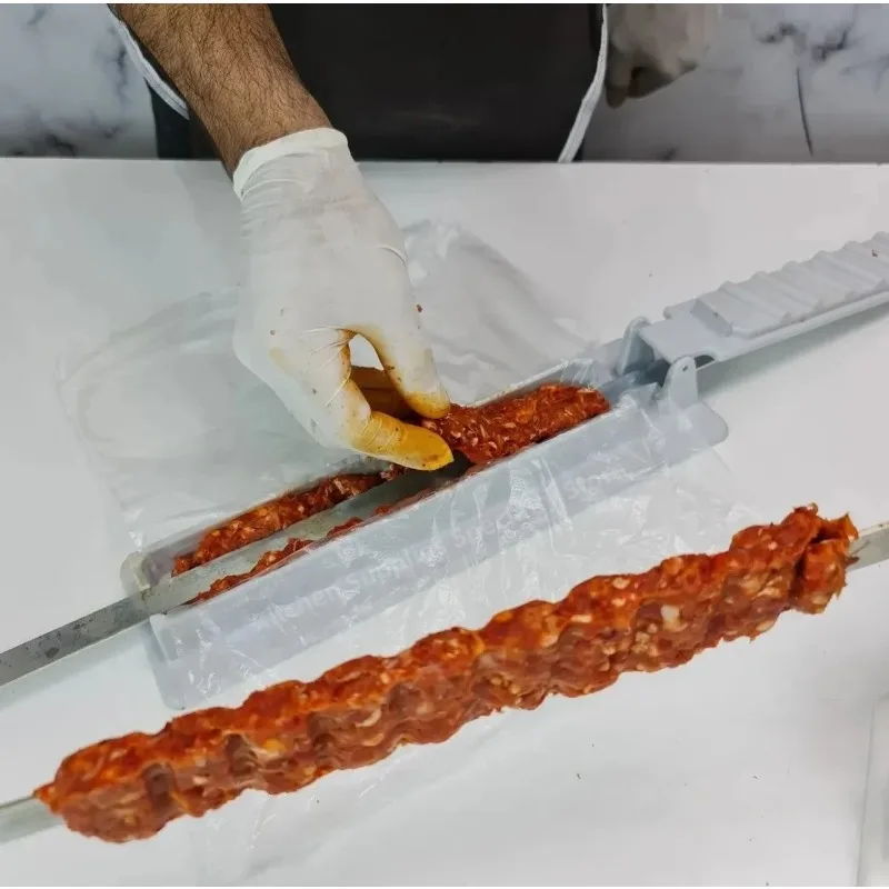 Einreihige Kebab Maker Grill Fleisch Spieß Maschine Kebab Presse Maker Wiederverwendbare Kunststoff Grill Spieß Maker Kebab Vorbereitung BBQ Werkzeug Image