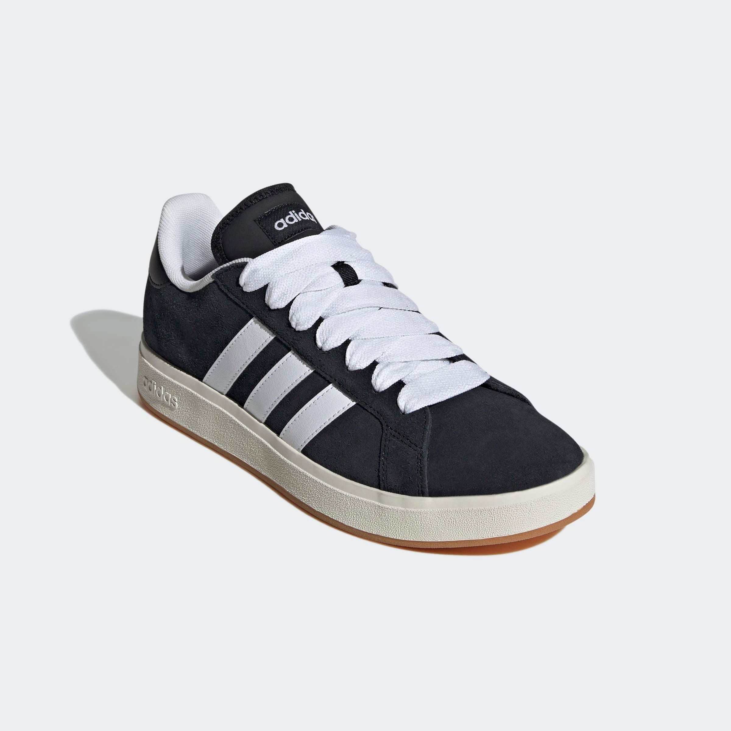 Sneaker ADIDAS SPORTSWEAR "GRAND COURT BASE 00S", Herren, Gr. 37, schwarz-weiß (core schwarz, cloud weiß, gum10), Leder, Synthetik, Schuhe Sneaker, Design auf den Spuren des adidas Campus 00