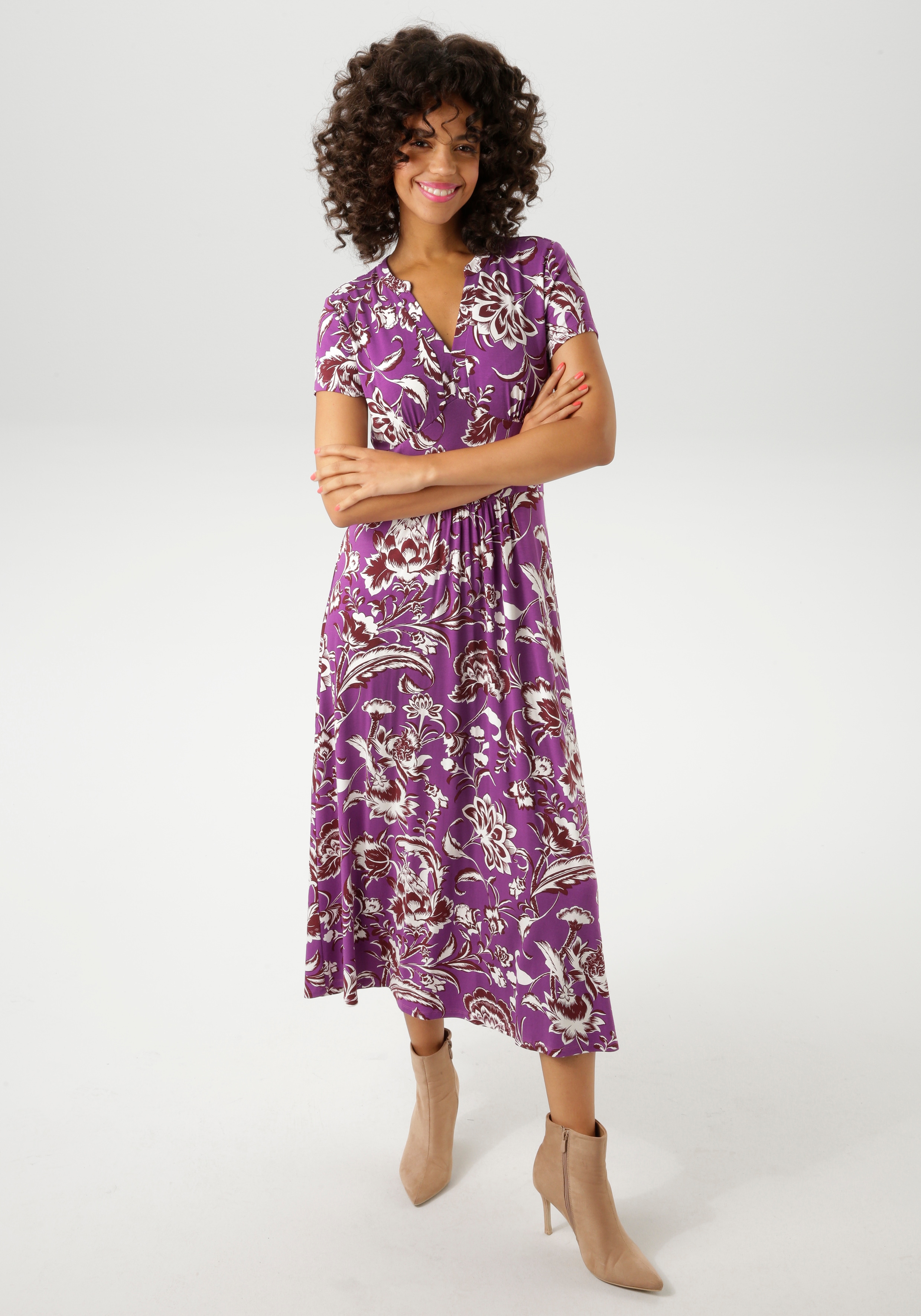 Sommerkleid ANISTON CASUAL, Damen, Gr. 44, N-Gr, lila (lila, wollweiß, braun), Single Jersey, Obermaterial: 95% Viskose, 5% Elasthan, bedruckt, geblümt, figurumspielend wadenlang, V-Ausschnitt, Kleider Sommerkleid, mit großflächigem Blumendruck