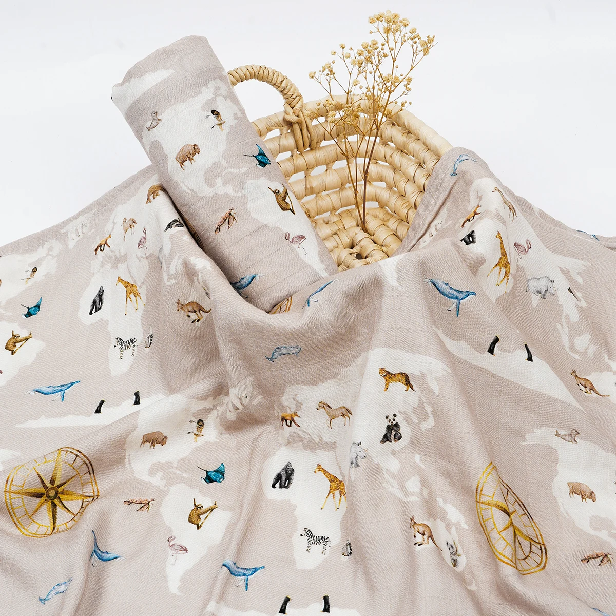 HappyFlute Neue 110 x 120 cm niedliche Tierdruck-Super hautfreundliche Musselin-Pucktuch-Schlafdecke für Neugeborene Image