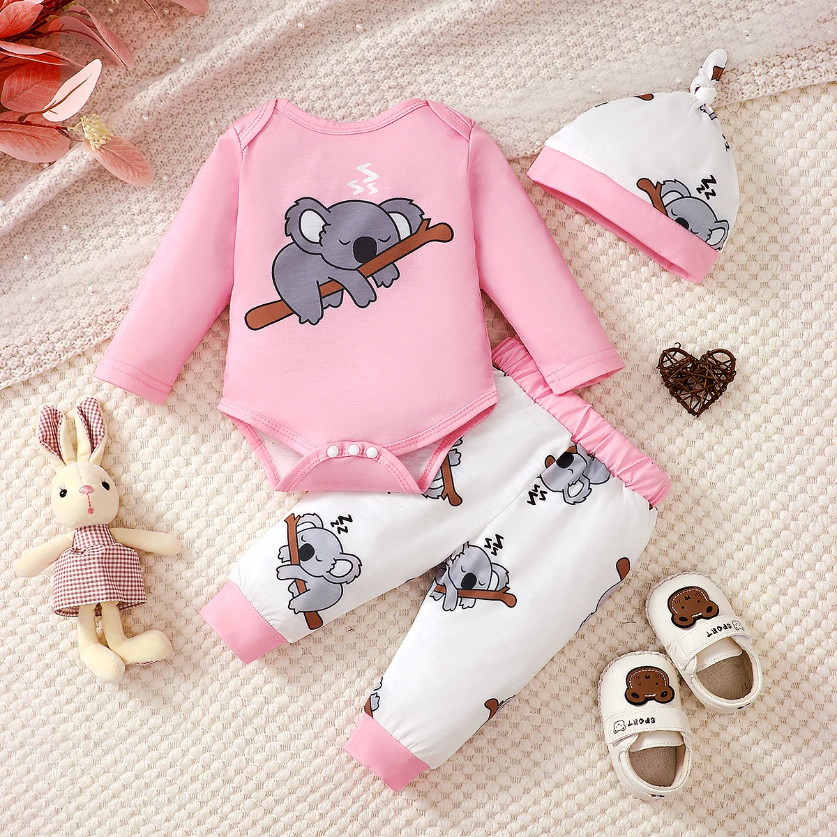 0-18 Monate Neugeborenes Baby Niedlicher Koala Overall + Hose + Mütze Dreiteiliges Set Baby Mädchen Frühling und Herbst Set Babykleidung Image
