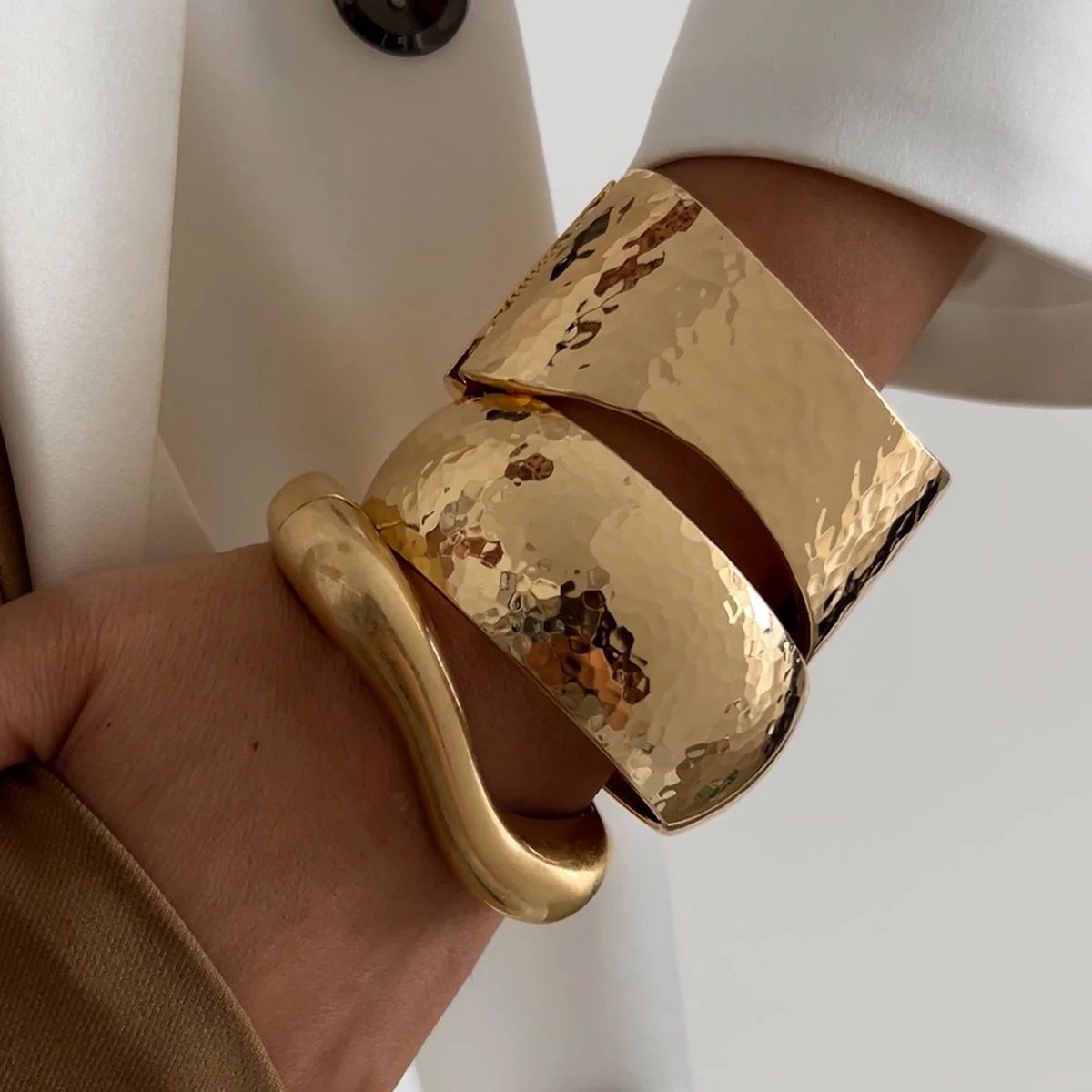 Ingemark 3 Stile Punk Hip Hop Heavy Metal Chunky Frühling Armreifen für Frauen Trendy Goth Gold Farbe Arm Armband Paar Schmuck