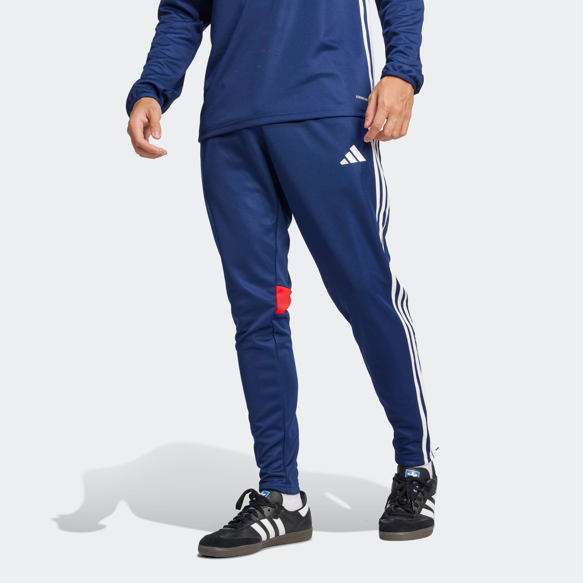 Trainingshose ADIDAS PERFORMANCE "TIRO 25 ESSENTIALS", Herren, Gr. XL, N-Gr, blau (team navy blau, rot, normal, gr.), Obermaterial: 100% Polyester, Hosen Trainingshose Image
