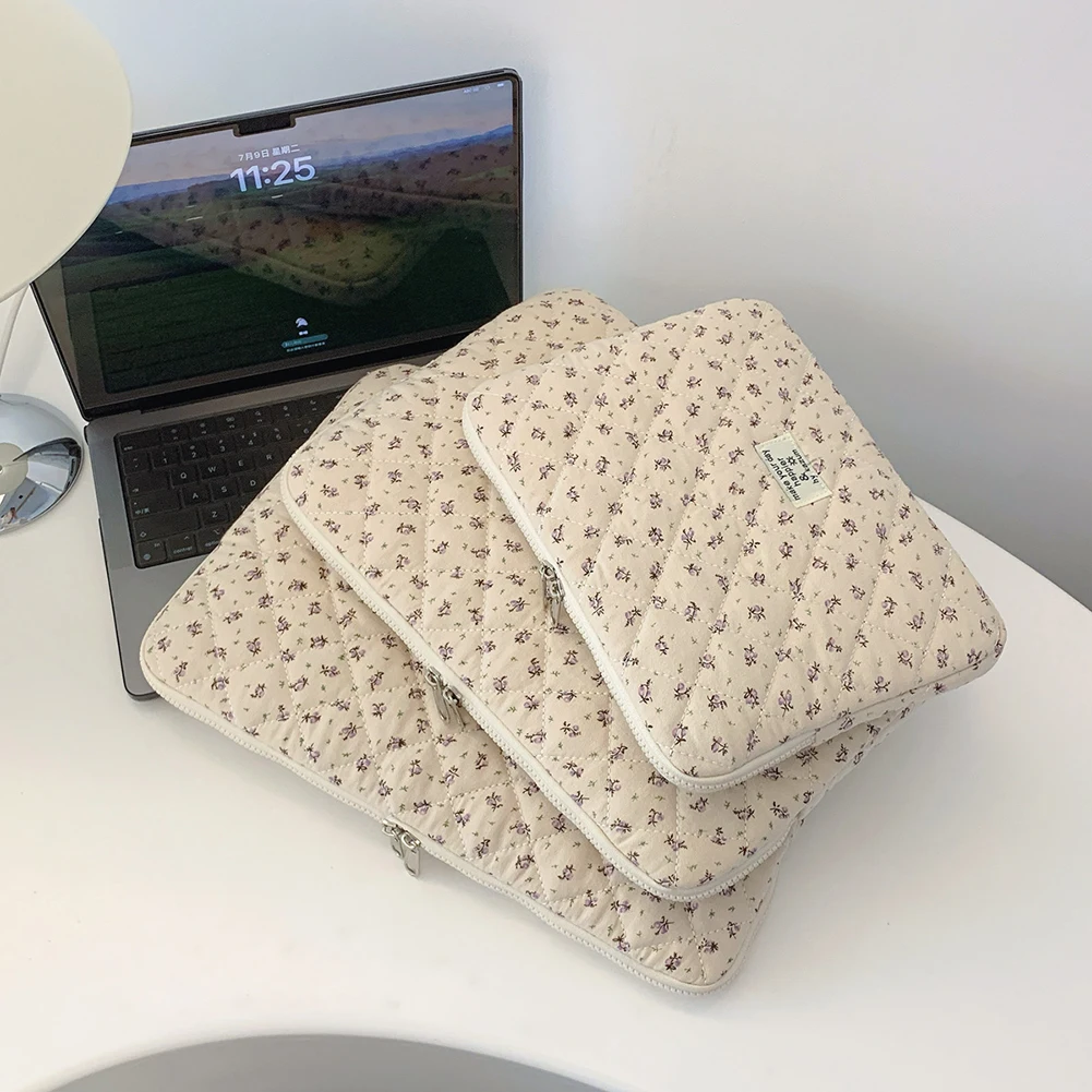 Housse pour ordinateur portable 11-15 pouces tablette pour ordinateur portable gonflé matelassé Floral étui pour ordinateur portable Coquette esthétique gonflé housse pour ordinateur portable
