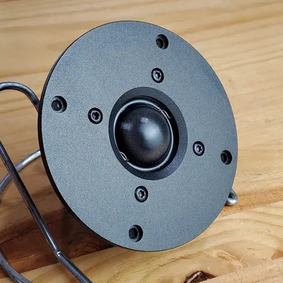 Ein Paar 2 Stück MeloDavid D28S 28 mm Seidenkuppel-Hochtöner PK Dynaudio Scanspeak Sea Image
