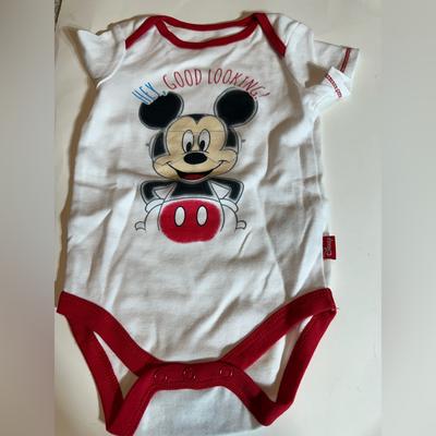 Disney One Pieces | Disney “Hey, Good Lookin” White One Piece Onesie 3-6m Snap Closure | Color: White | Size: 3-6mb