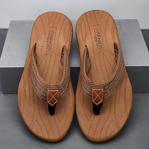Freizeit-Flip-Flops für Herren – strapazierfähige strukturierte Sohle mit geflochtenen Riemen für Strand, Pool und den alltäglichen Sommergebrauch Image
