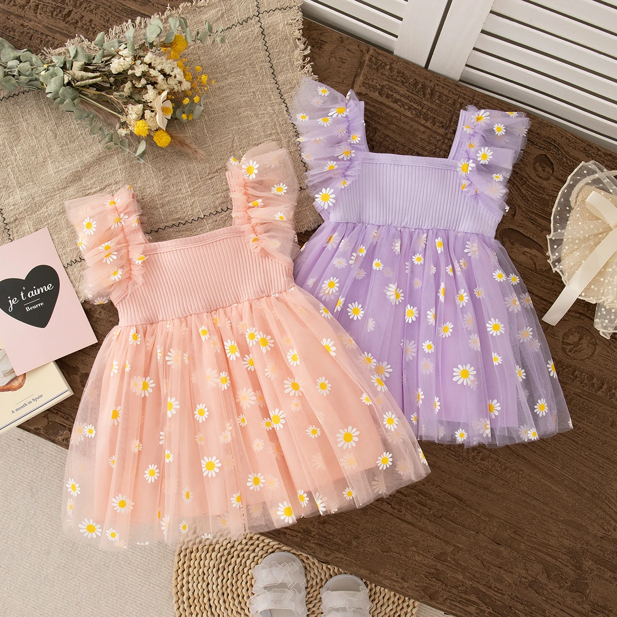 Neues stilvolles Kinderkleid für Mädchen im Alter von 0–3 Jahren, Sonnenblumen-Hosenträger-Fliegenärmel-Mesh-Patchwork-Kleid Image
