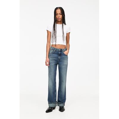 Baggy Jeans With Turn-Up Hems