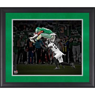 Saquon Barkley Philadelphia Eagles gerahmt 16" x 20" Woche 9 vs. Jacksonville Jaguars Reverse Hurdle Foto Image