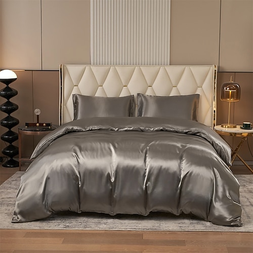 set copripiumino in seta biancheria da letto lussuosa, ultra morbida e traspirante per il massimo comfort. realizzata in 100% seta di gelso per una sensazione liscia e delicata sulla pelle regolazione naturale della temperatura