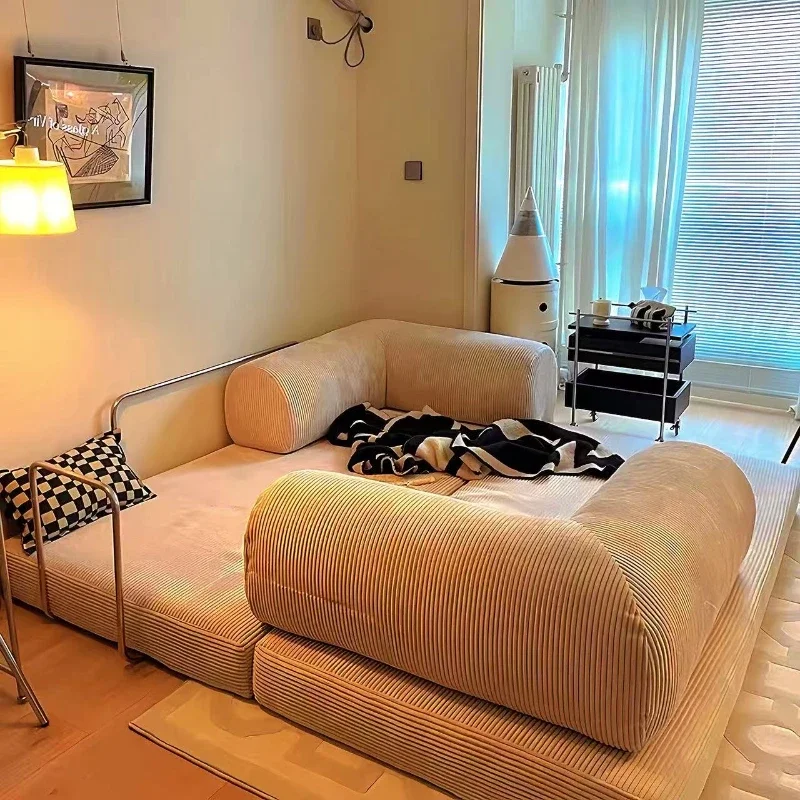 Komprimiertes Sofa, italienisches minimalistisches Retro-High-End-Wohnzimmersofa aus Cord, Schlafsofa, faltbar, waschbar, anpassbar Image