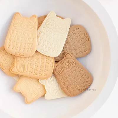 Nordic Style Big Cat Cookie Cutter Cute Small Cat Biscuit Stamp Cookie Sandwich 3D DIY Pastry Cake