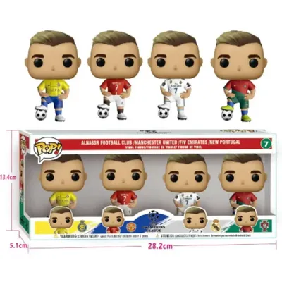 NEW 4Pcs op Cristiano Ronaldo4 inch #7Manchester United Vinly Figure decoration table football star