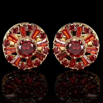 Luxury Quality Mens Cufflink French Fashion Cufflinks For Women Red Gemstone Shirts Buttons Business