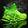 Turnschuhe Männer Mesh Atmungsaktiv Casual Männer Schuhe Unisex Licht Weiche Dicke Sohle Loch Paar Schuhe Athletische Turnschuhe Frauen Schuhe