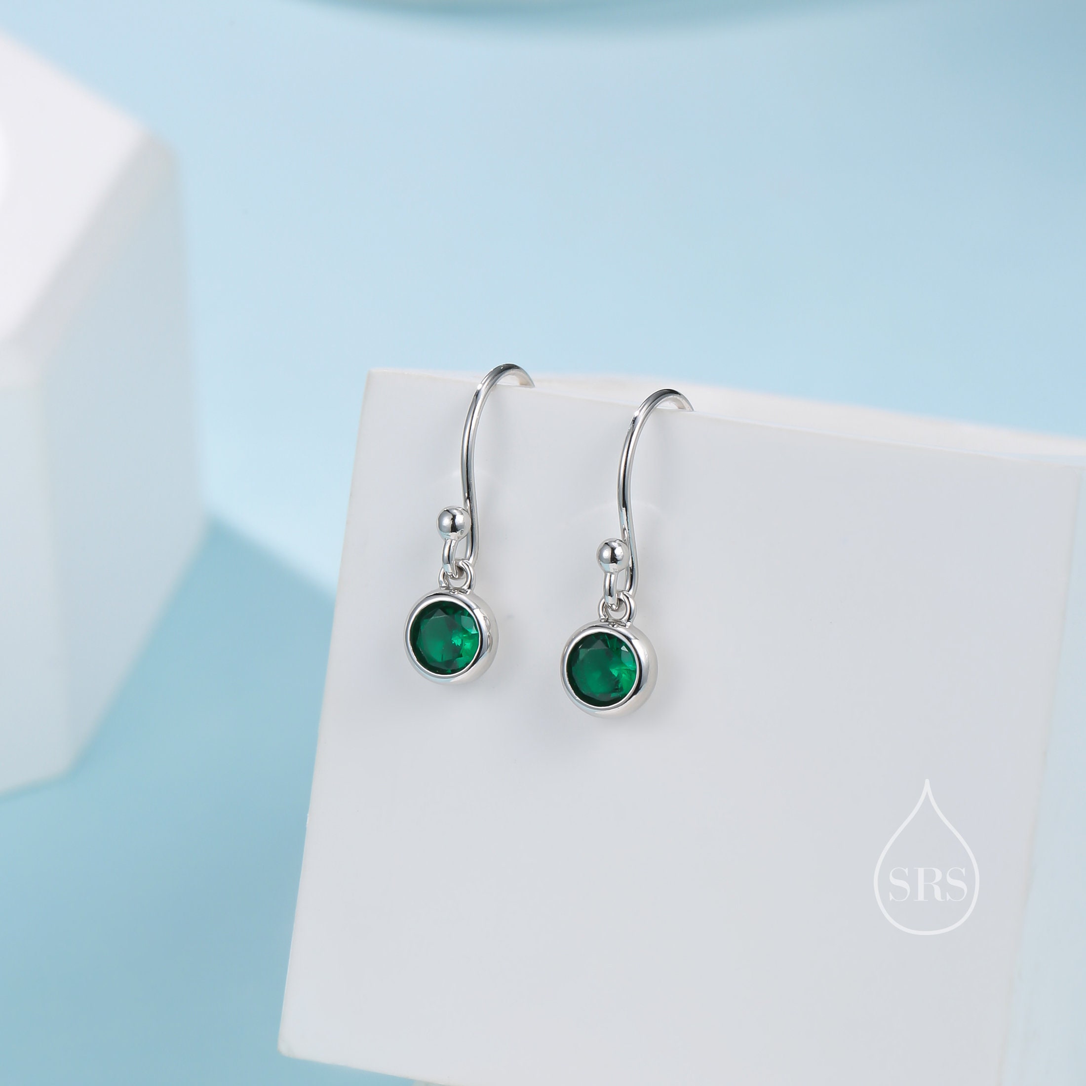 Piccoli orecchini pendenti in argento sterling con zirconi cubici verde smeraldo, orecchini a gancio con zirconi cubici, argento, oro o oro rosa, orec