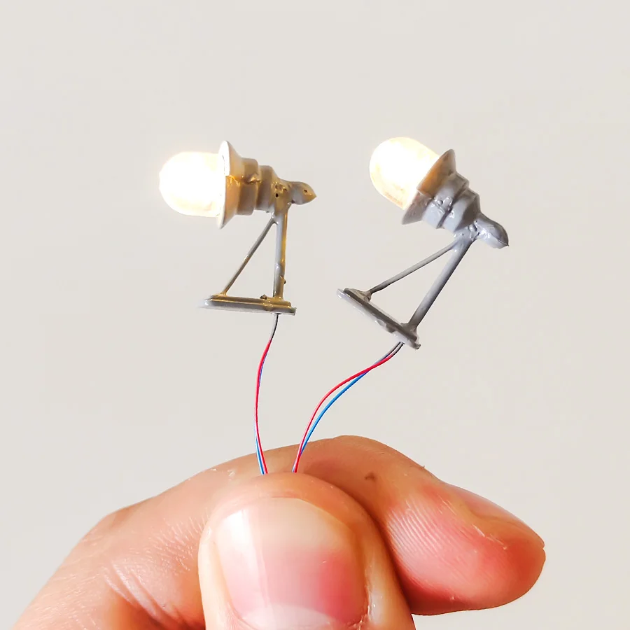 2 Stück 3V Ho Miniatur-Wandleuchte Modell 1:87 warmweißes Licht für DIY-Modellbau/Dekoration/Architektur-Gebäude-Layout/Diorama Image