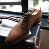 Männer neue Mode Derby Schuhe spitz Anti-Fleece Leder Schnürung Business-Kleid Lederschuhe schwarz braun Größe 38-48