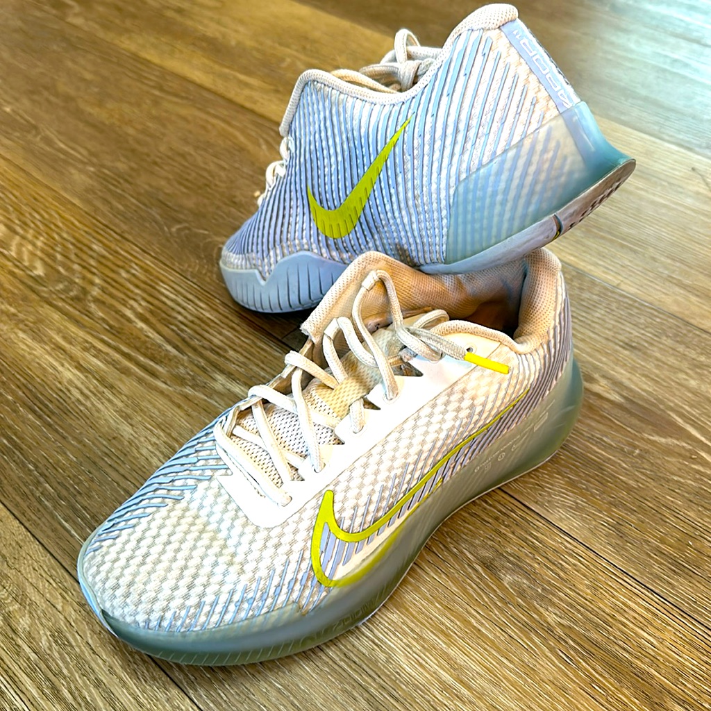 Nike Shoes | (Nike Wmns) Nike Court Air Zoom Vapor 11 Hc 'Cobalt Bliss Shoes Women’s Size 8 | Color: Blue/White | Size: 8