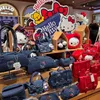 Hello Kitty Tasche 2025, neuer heißer Artikel, Hello Kitty Schulterhandtasche, Denim-Rucksack, roter