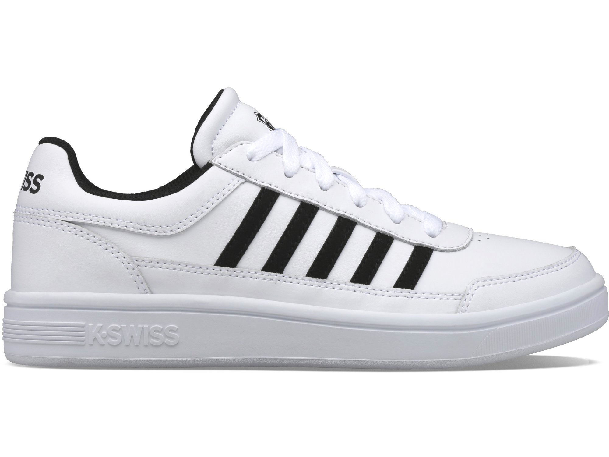 Diese K-Swiss Turnschuhe sind aus hochwertigem Leder und Textil gefertigt. Der Turnschuh hat eine EVA-Einlegesohle, die für eine angenehme Dämpfung