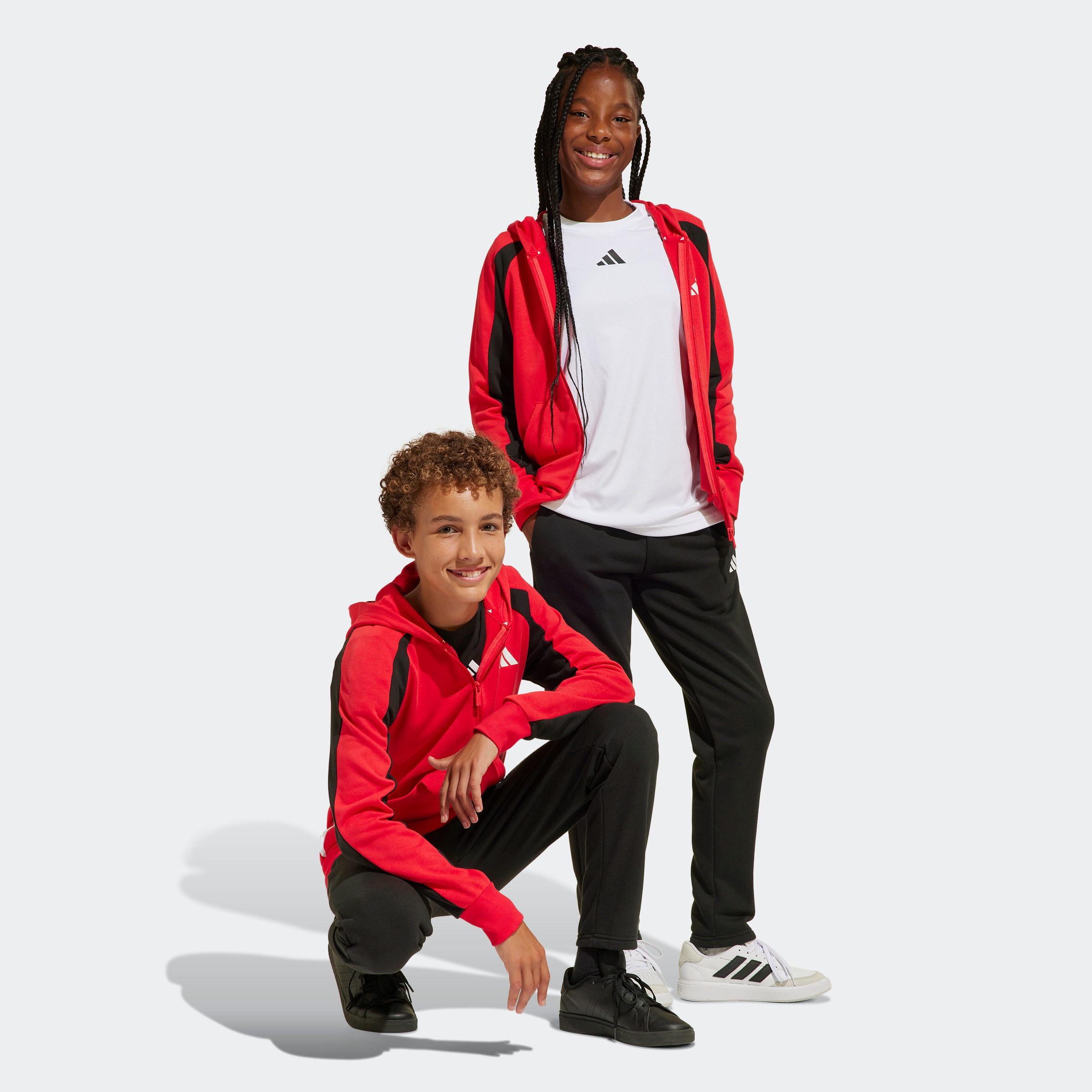 Trainingsanzug ADIDAS SPORTSWEAR "J CB FT TS", Kinder, Gr. 152, weiß (pure ruby, schwarz, weiß), Obermaterial: 55% Baumwolle, 36% Polyester, 9% Viskose, Sportanzüge Image